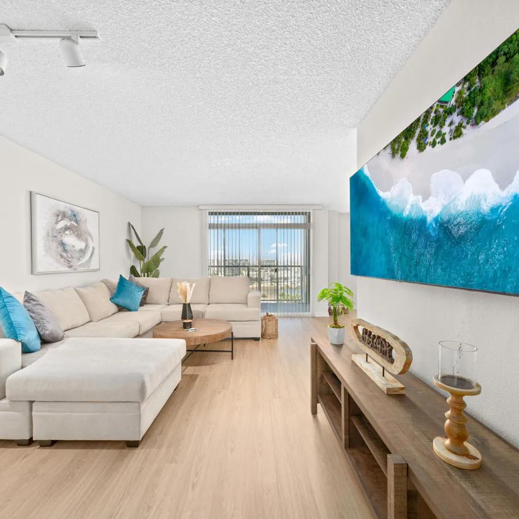 Photograph of The Lilas-Ocean view Stay high floor Pool Parking