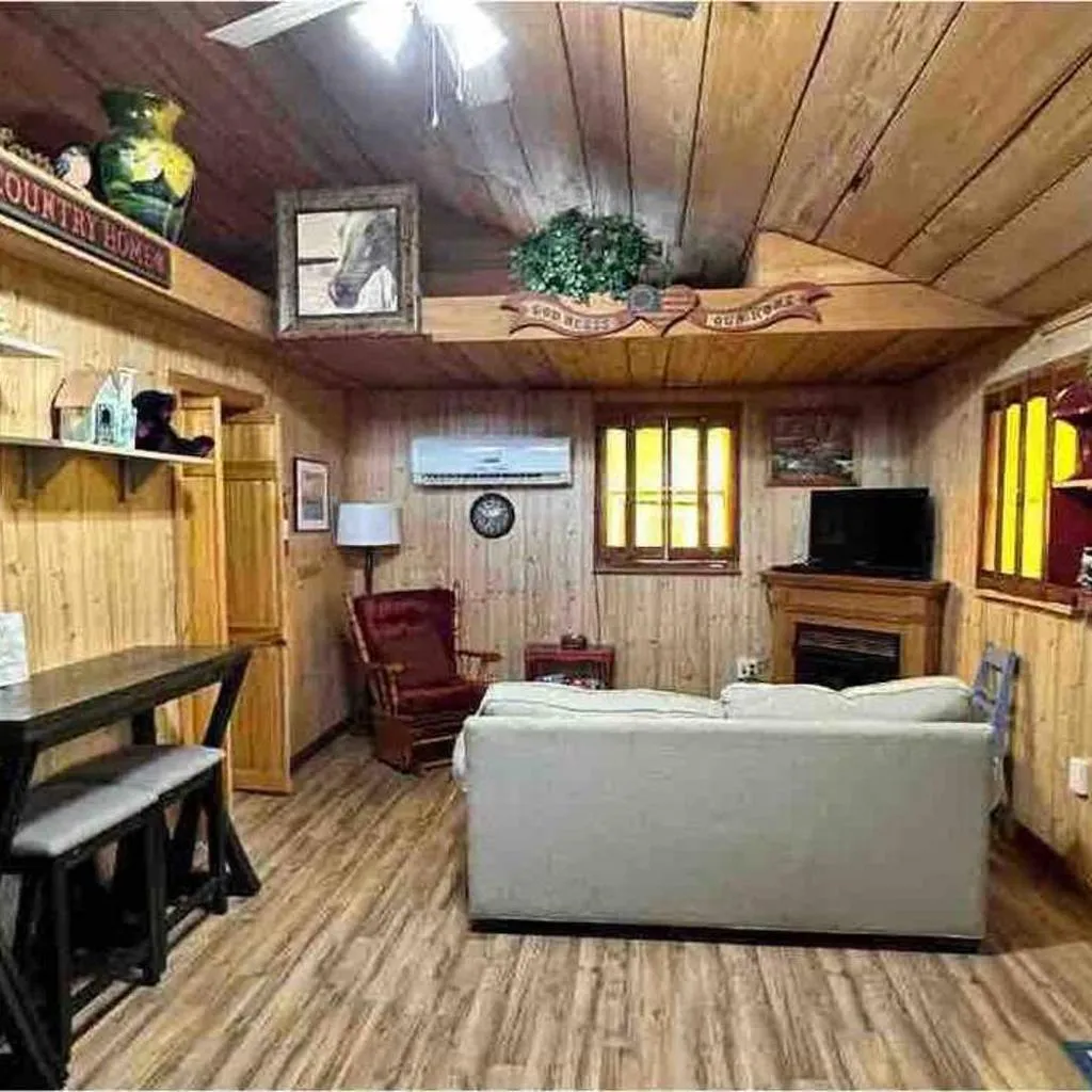 Photograph of Cozy Cabin Walking Distance to Parkway!