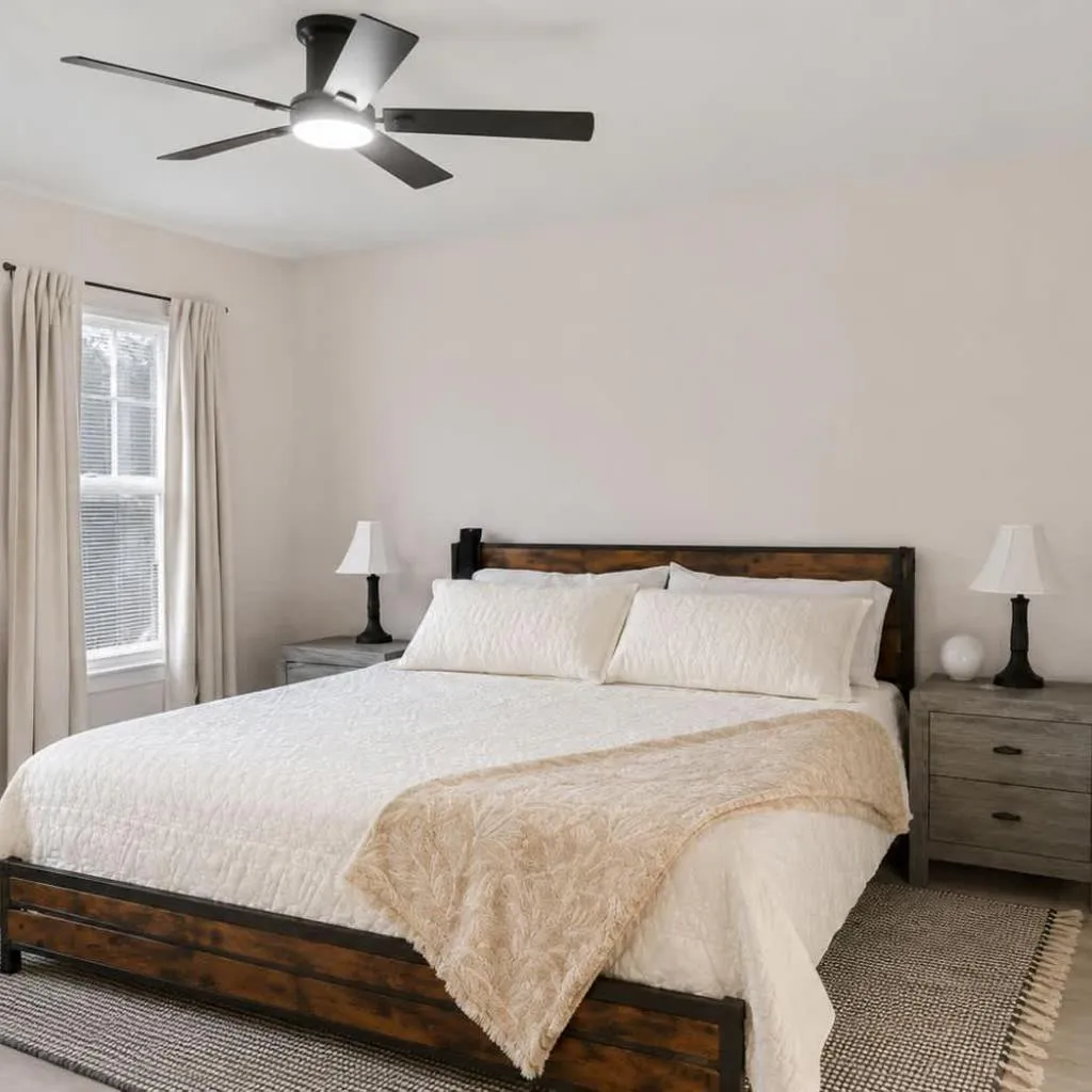Photograph of Montrose Gem - 1 1 Townhome- Art & Nightlife Center