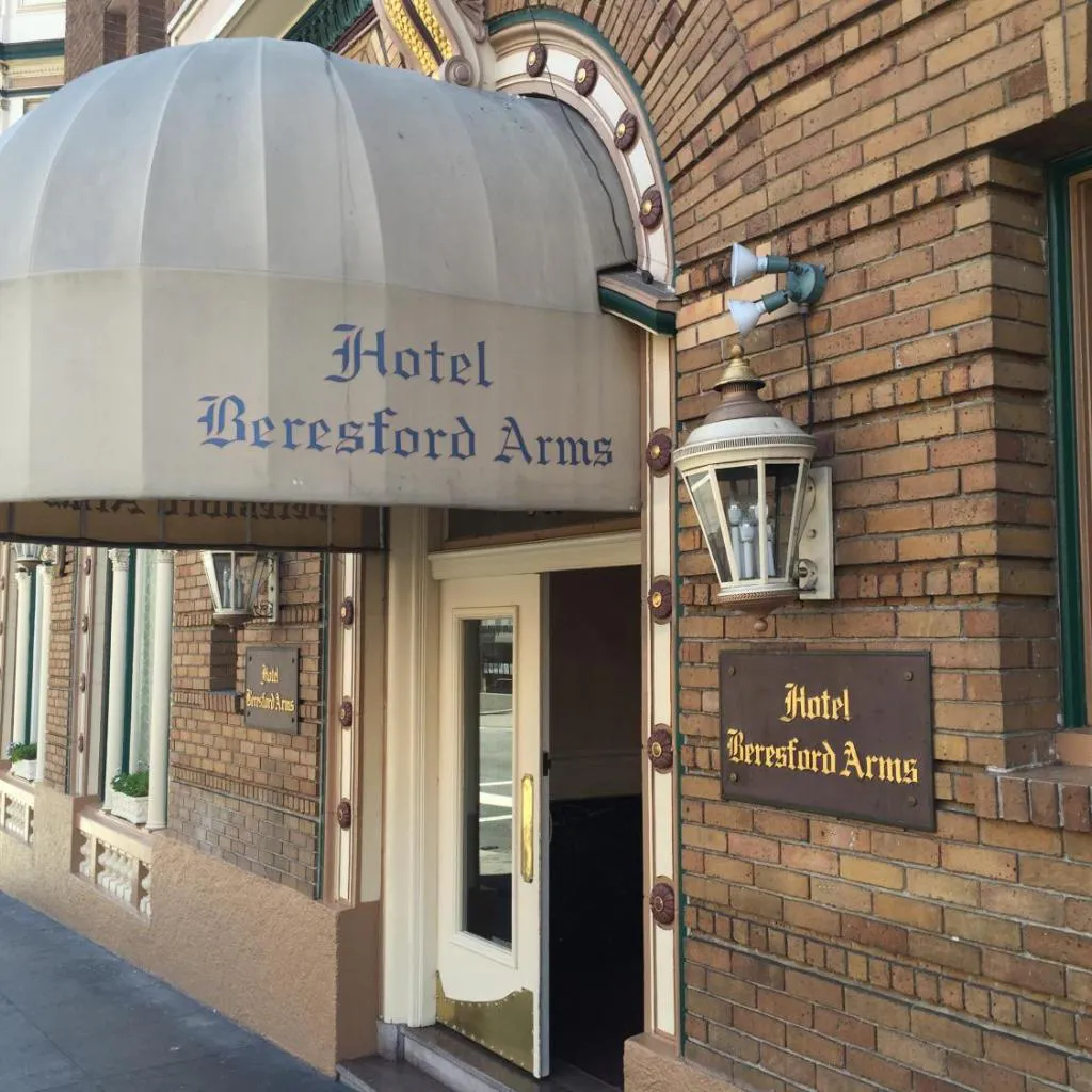 Photograph of Beresford Arms