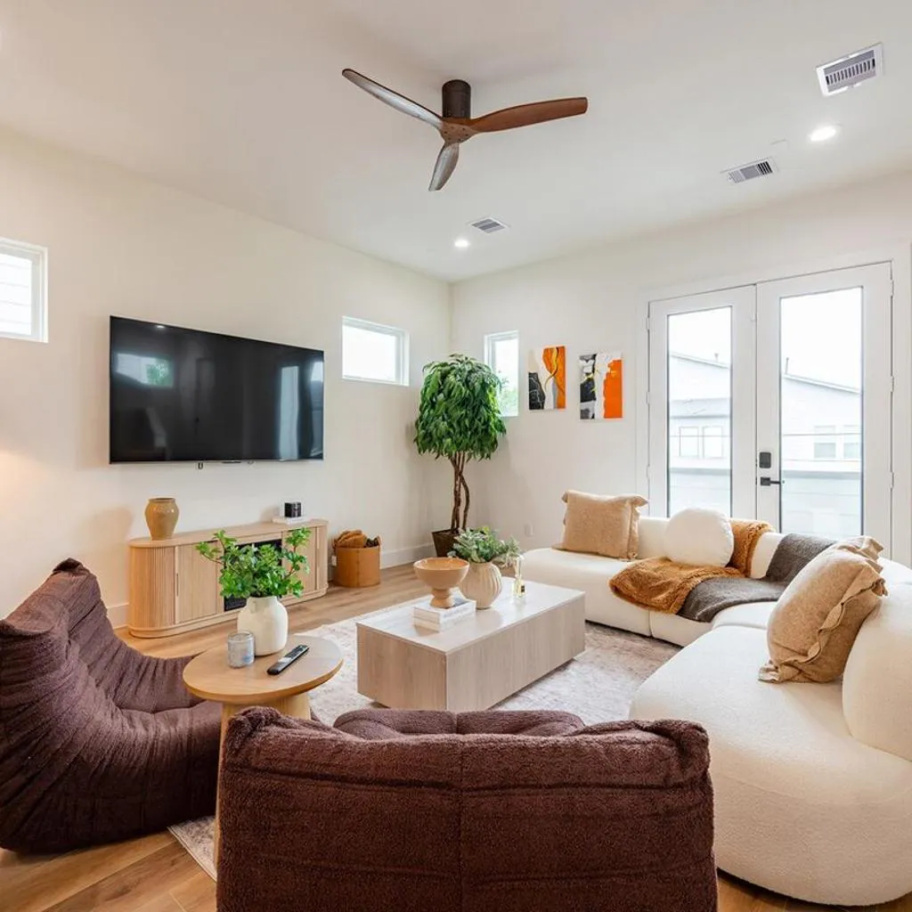 Photograph of Sleep 8, 3BR Home Near Med Center NRG and Downtown