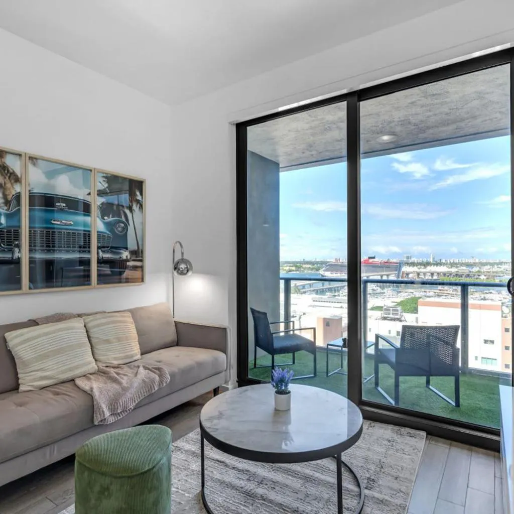 Photograph of 2 Bed Best Views in Downtown and Brickell