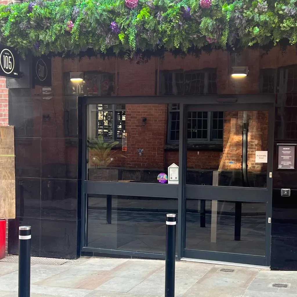 Photograph of Hotel 105