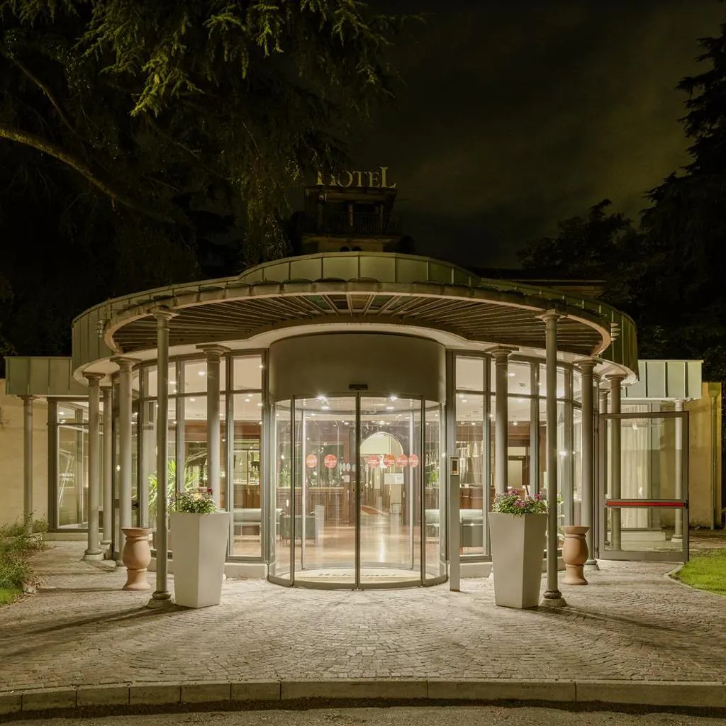 Photograph of Meditur Hotel Bologna