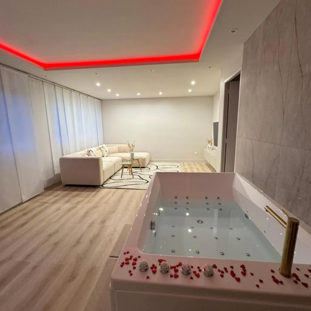 Photograph of Élégant appartement avec Spa Jacuzzi