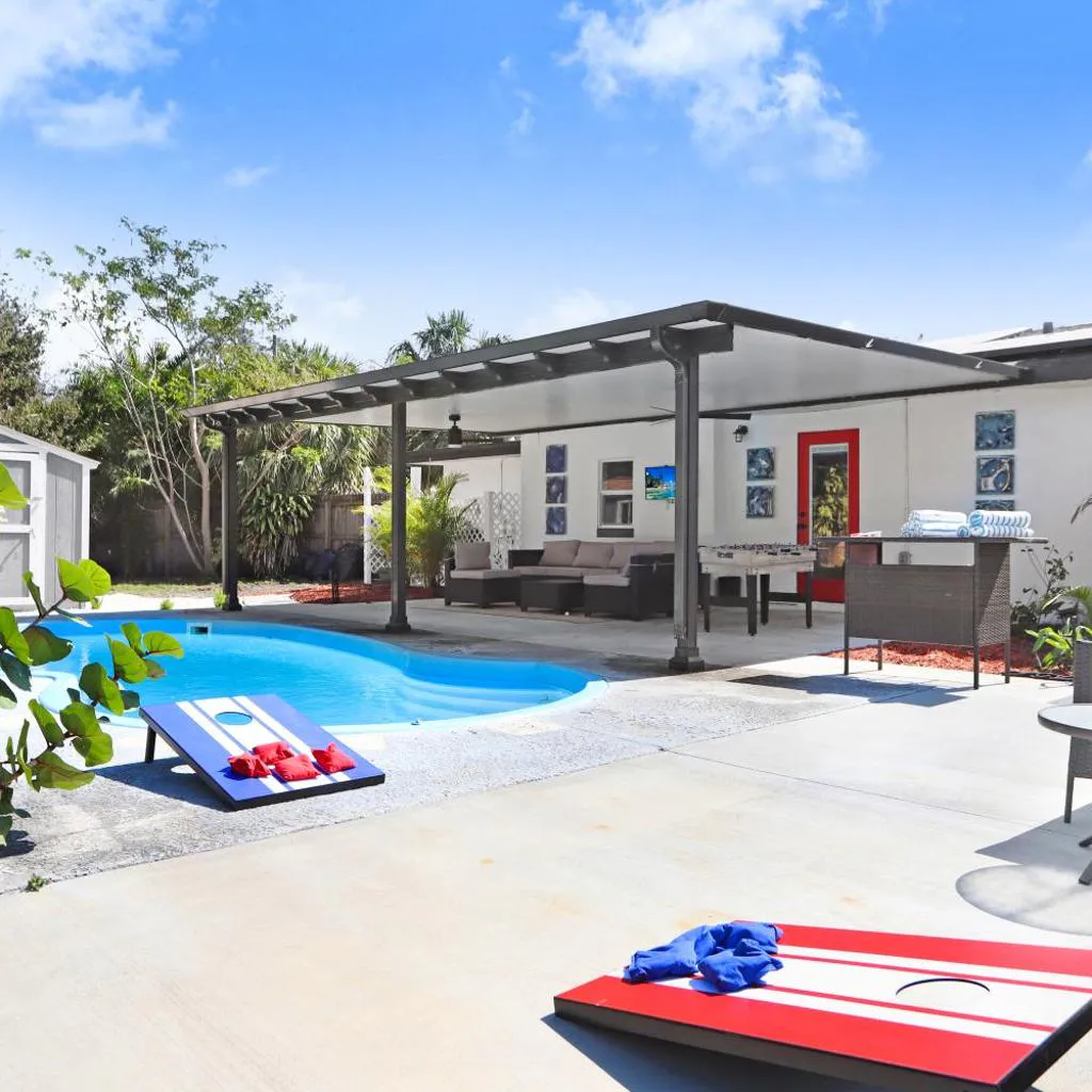 Photograph of Tropical Pool Oasis Minutes From Tampa Bay Beaches