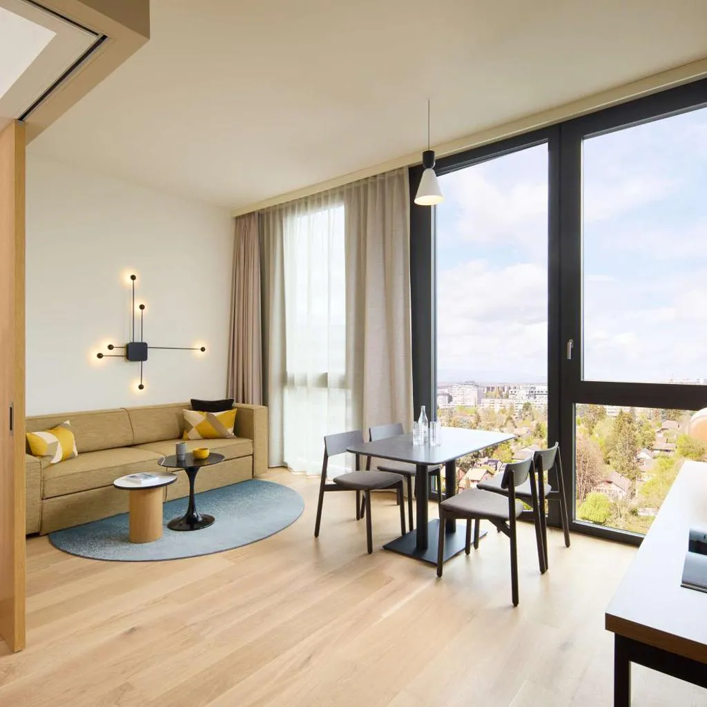 Photograph of Adina Apartment Hotel Geneva