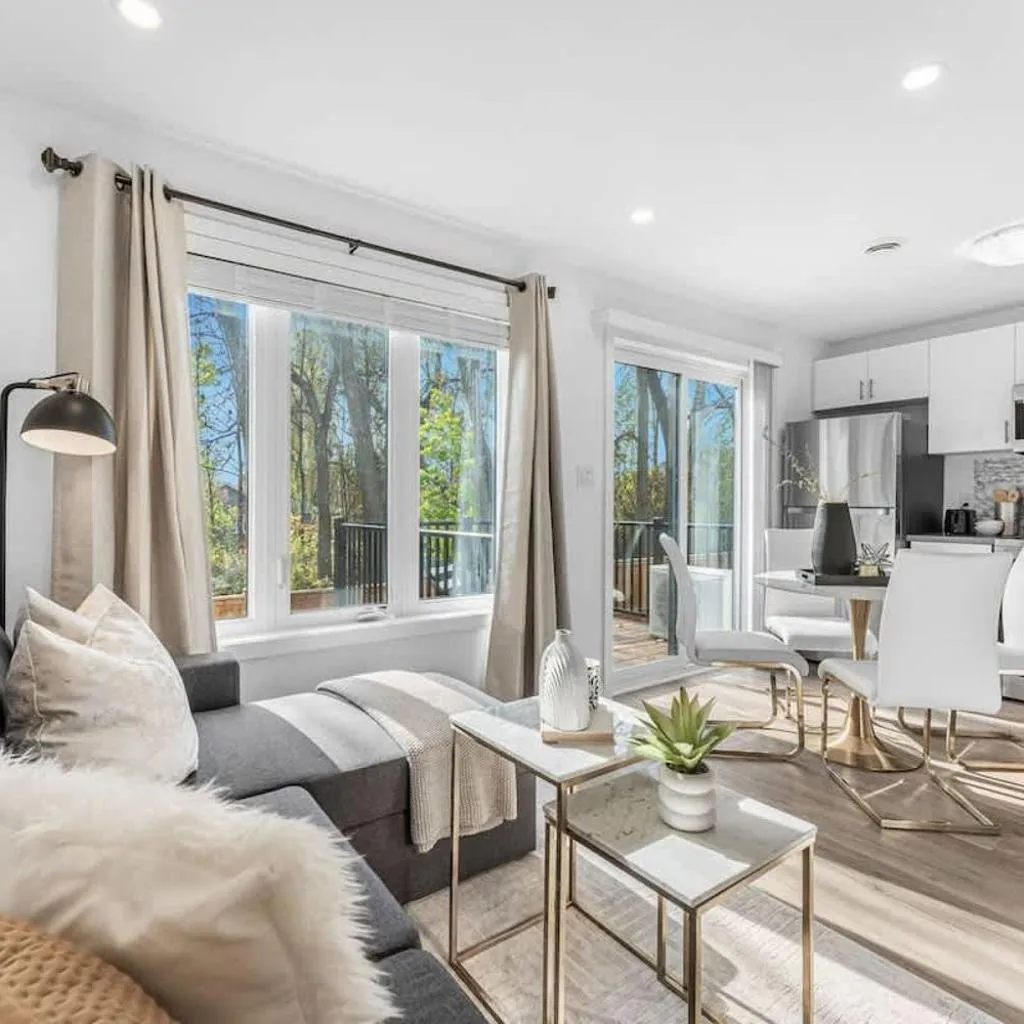 Photograph of New 2-Bedroom Suite Sleeps 5 7 Minutes to the Falls & Free Parking