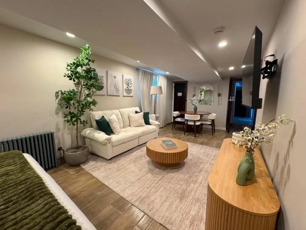 Photograph of Studio Near Wrigley • Sleeps 4 • Games + Fireplace