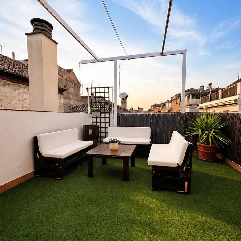 Photograph of Local Granada Penthouse