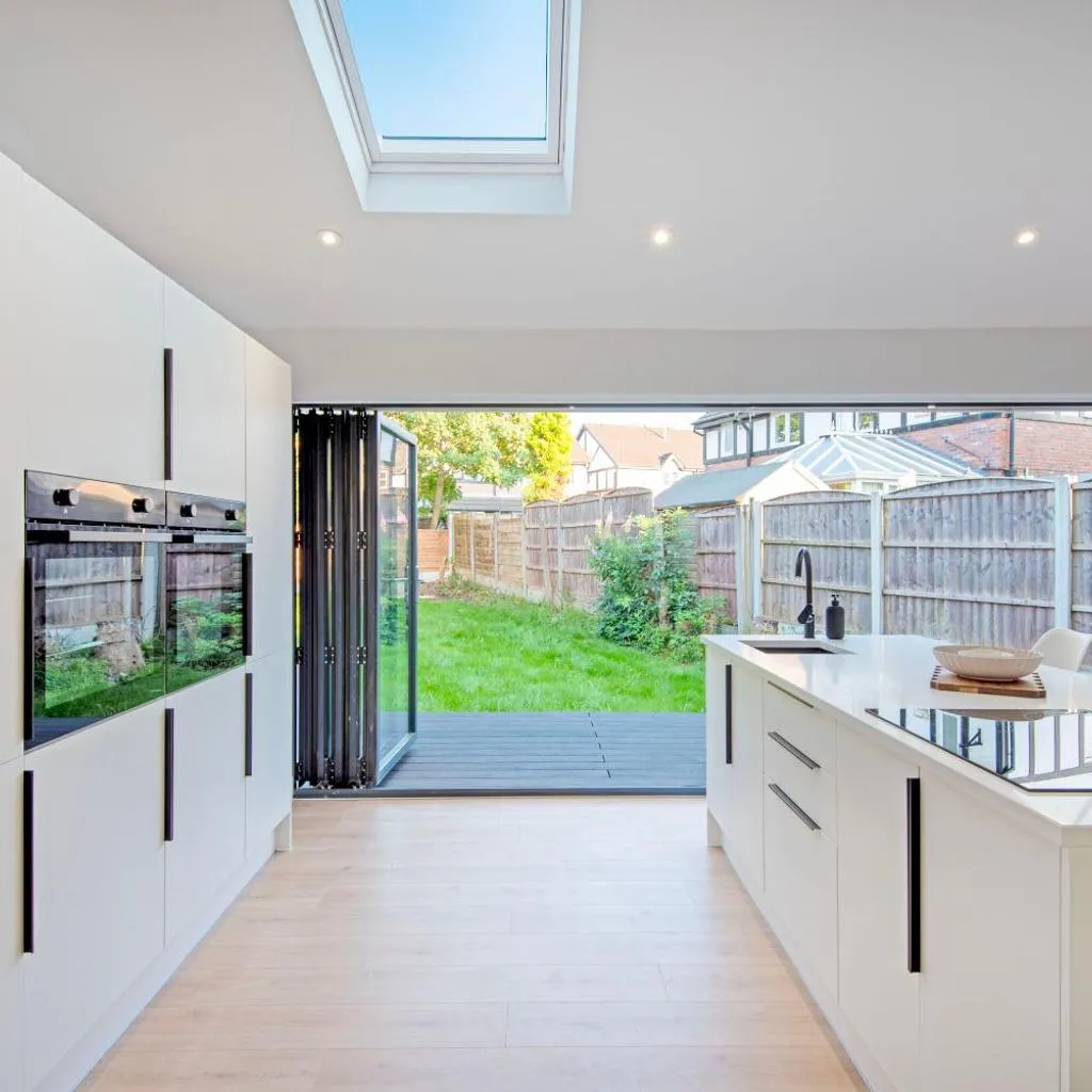 Photograph of Stunning 3 bedroom home in Manchester - Private Parking