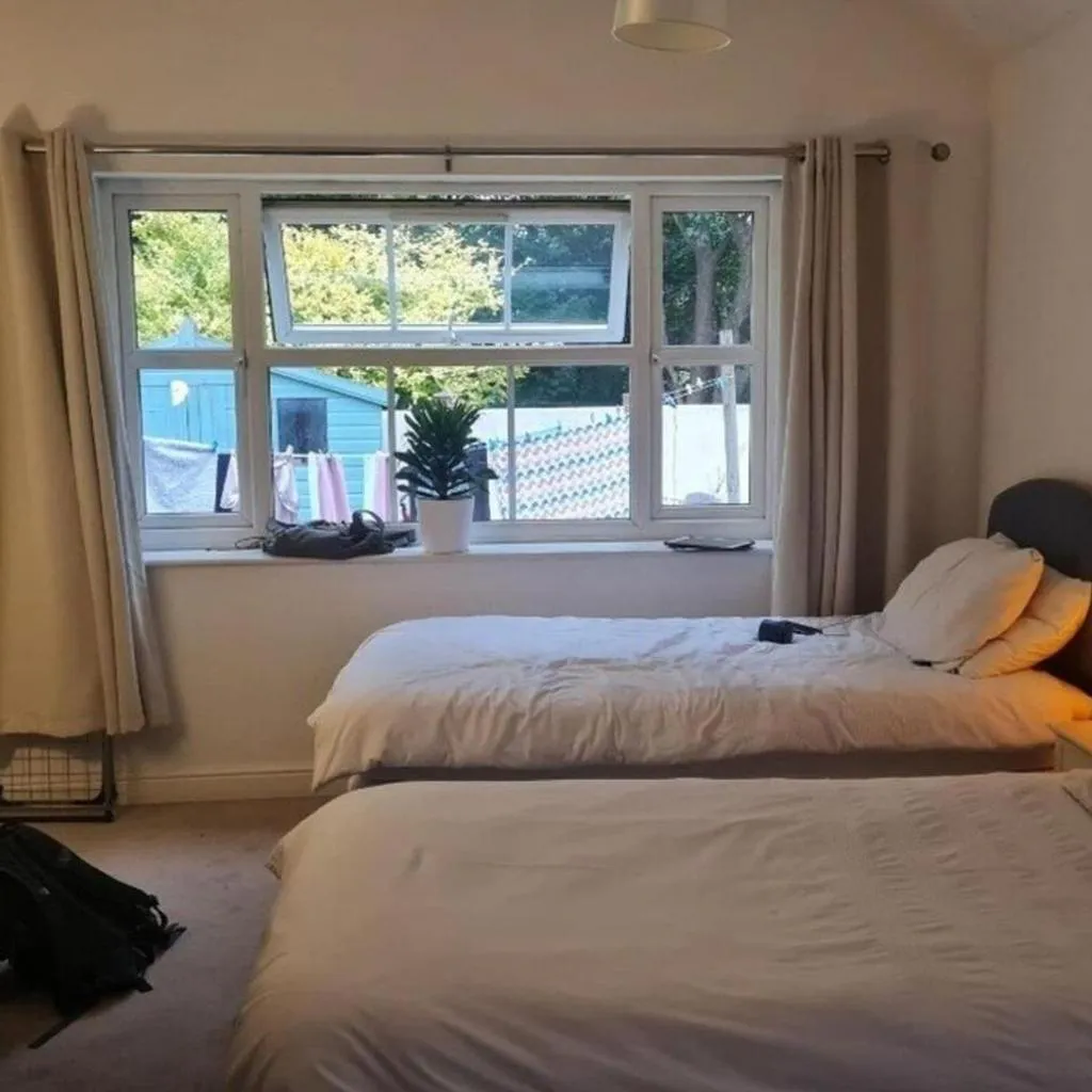 Photograph of 1 Bed - Sleeps 2 plus child - Garden - Pets