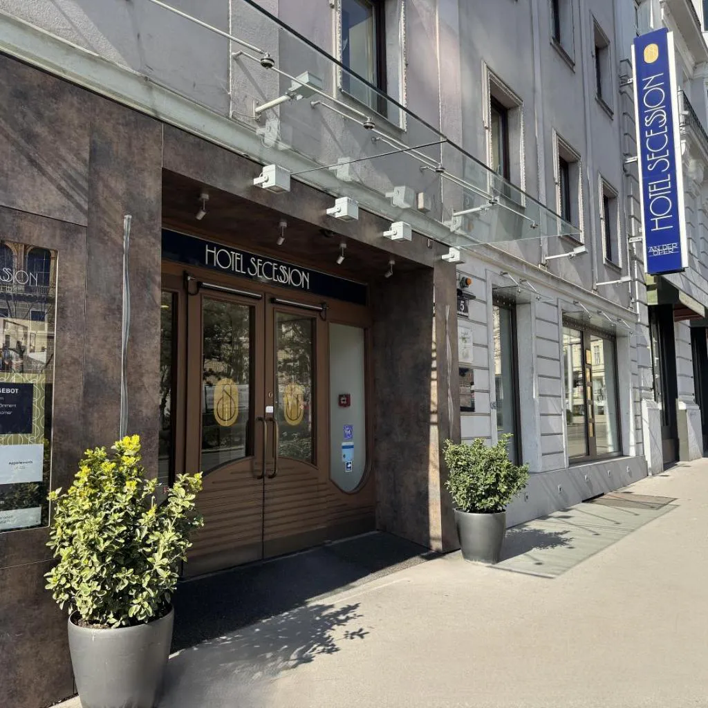 Photograph of Hotel Secession an der Oper