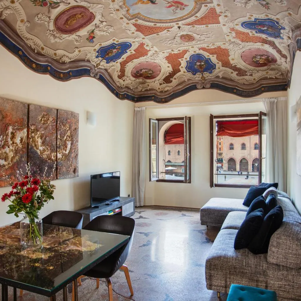 Photograph of Urbanicooh Paracelso - Piazza Maggiore View