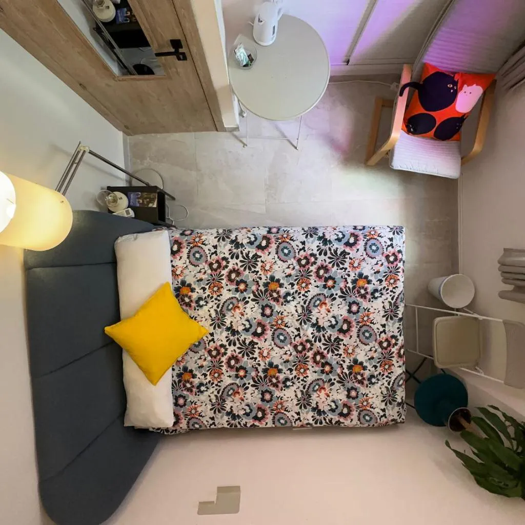 Photograph of Peaceful Little Bedroom - Shared home with 3 cats