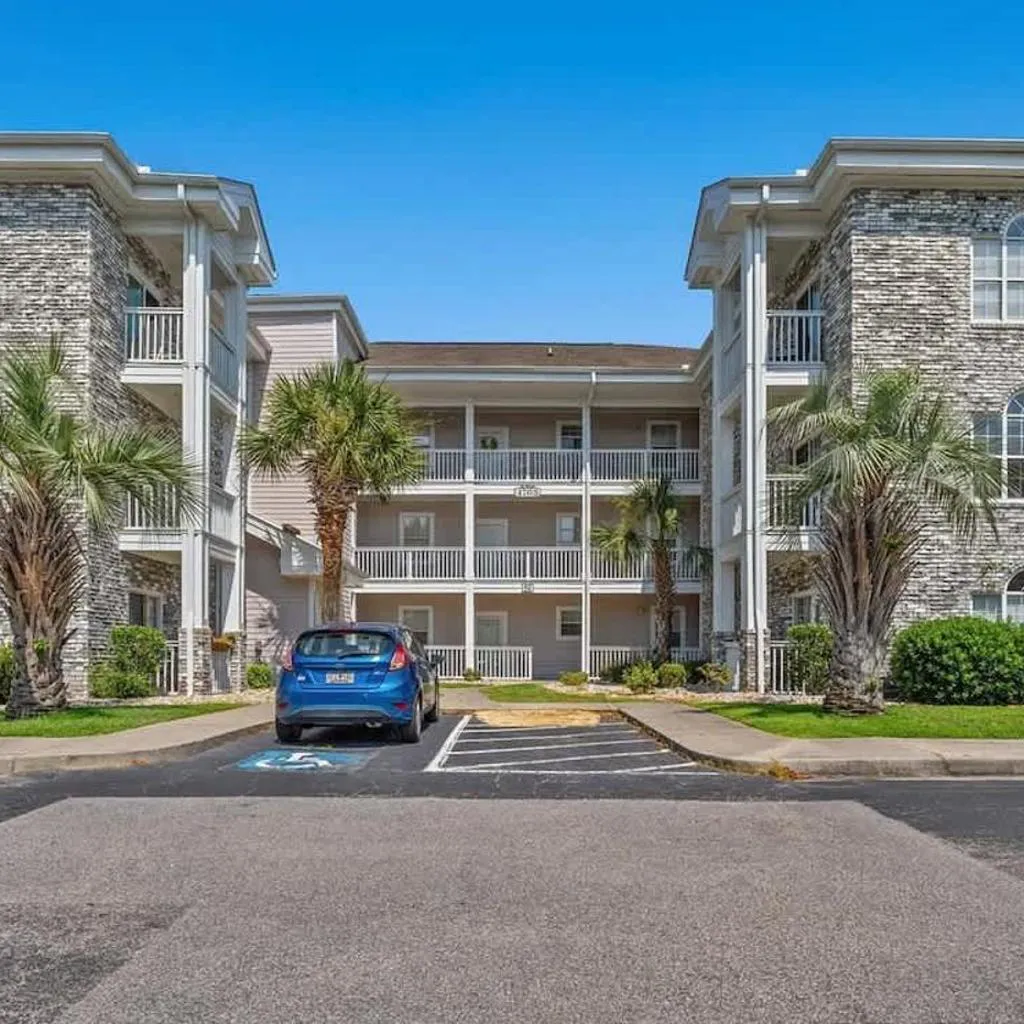 Photograph of Warm and Cozy 1BR condo at at MyrtleWoods