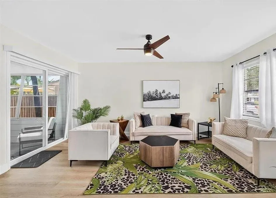 Photograph of Spacious Tampa Retreat with Screened-In Pool