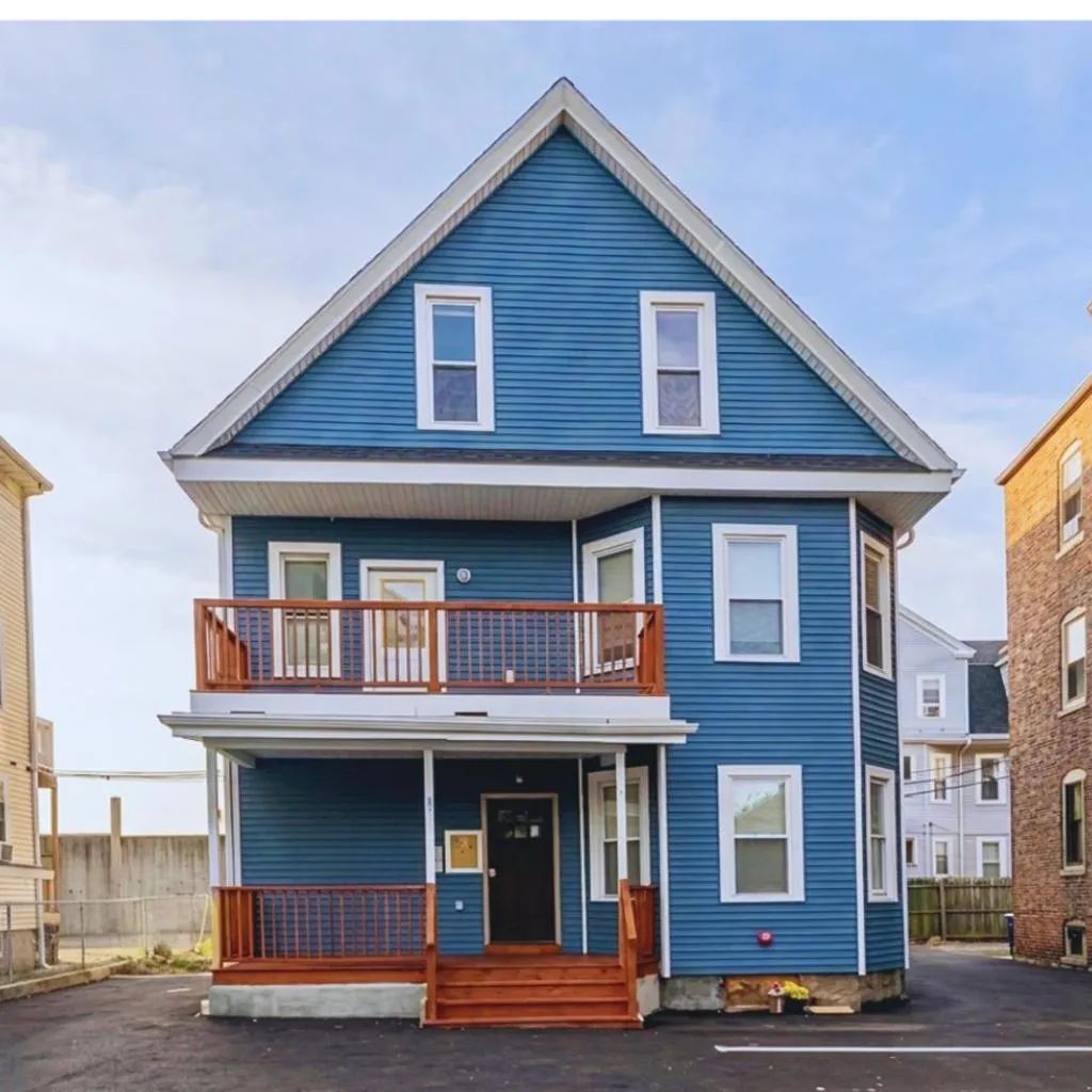 Photograph of Family-Friendly 4BR Boston Stay Near Franklin Park, Free Parking, Near MTBA 233-3
