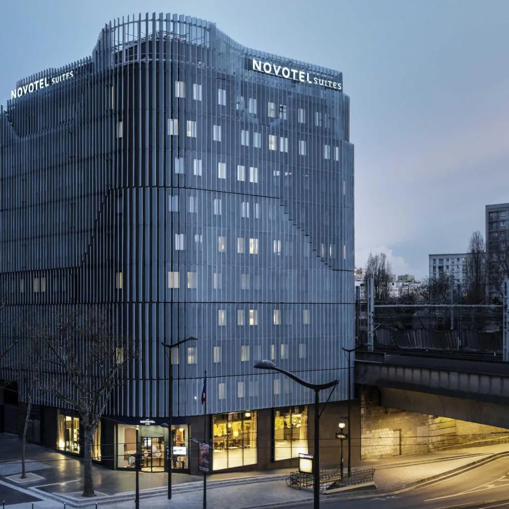 Photograph of Novotel Suites Paris Expo Porte de Versailles