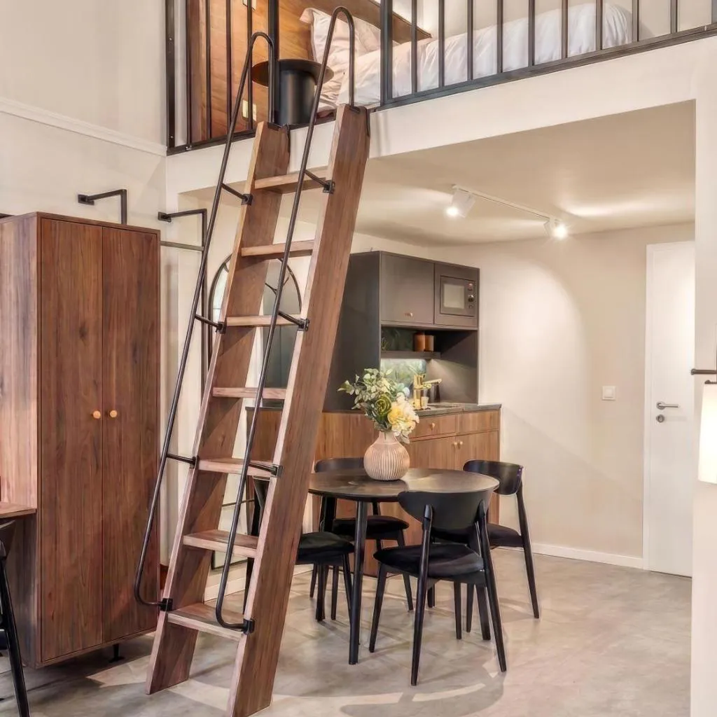 Photograph of Prenzl Place Studios - Berlin - Prenzlauer Berg - Maisonette-Bett, Kitchenette & Self Check-in
