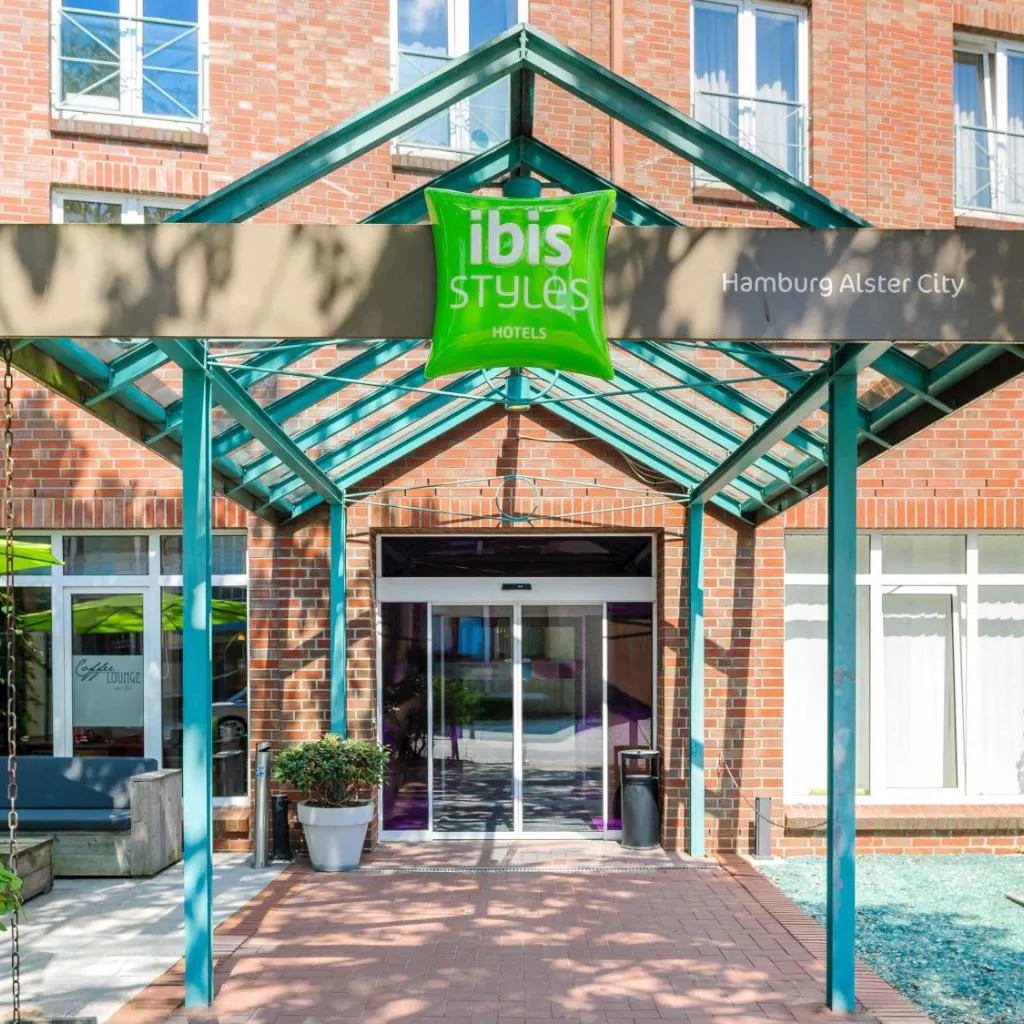Photograph of ibis Styles Hamburg Alster City