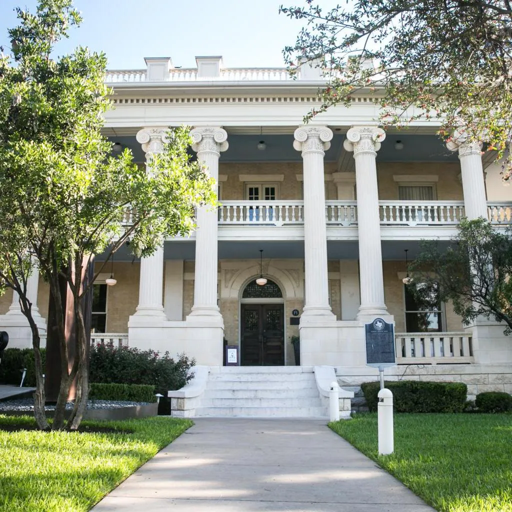 Photograph of Hotel Ella