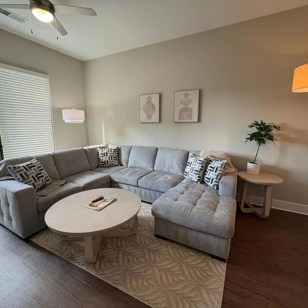 Photograph of -NEW-The Nash Luxe, Pool, Gym, Nightlife!