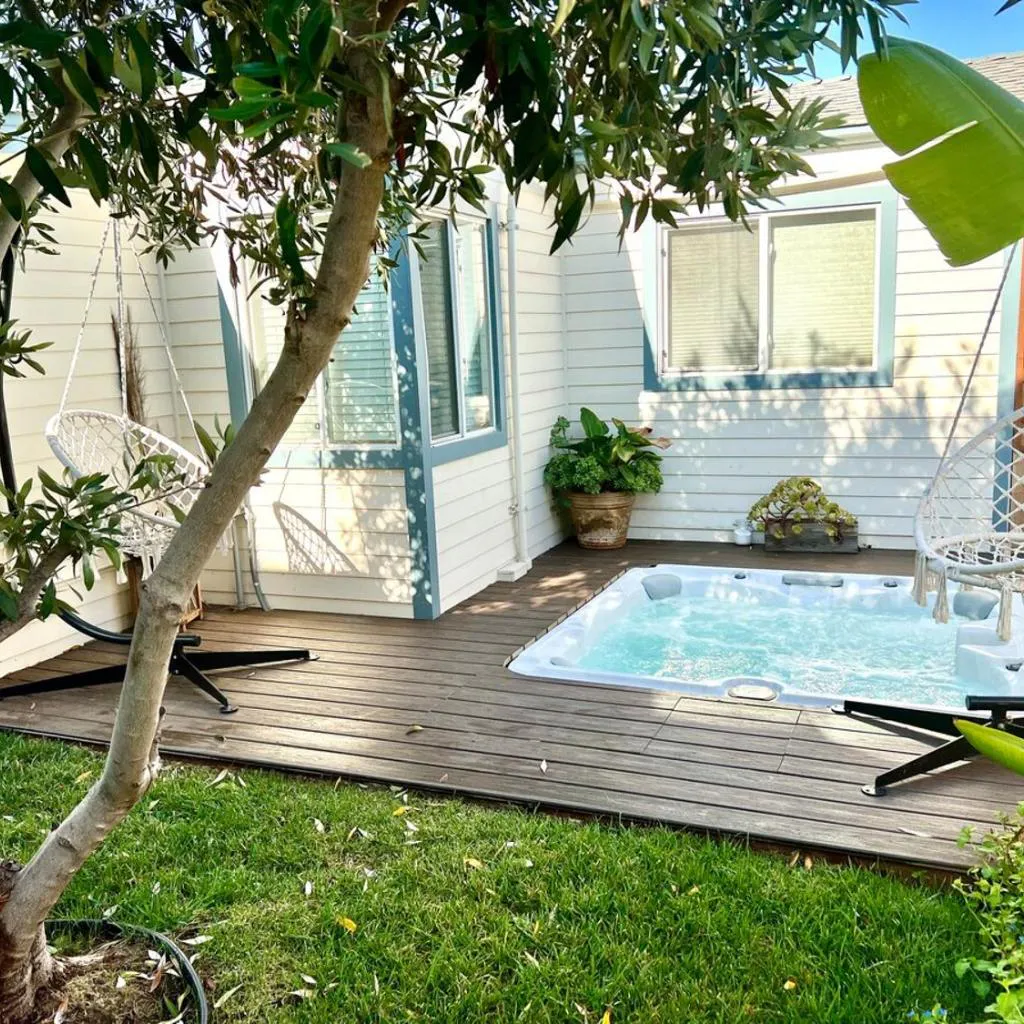 Photograph of Charming 1 Bedroom Home with Hot Tub & Bonus Room!
