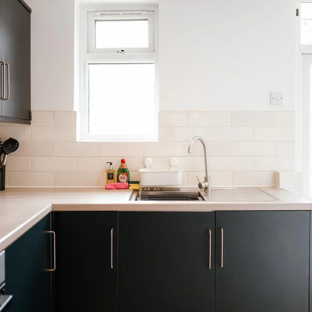 Photograph of Stylish 2BR 1BA Modern Home Sleeps 4 Plaistow, E13