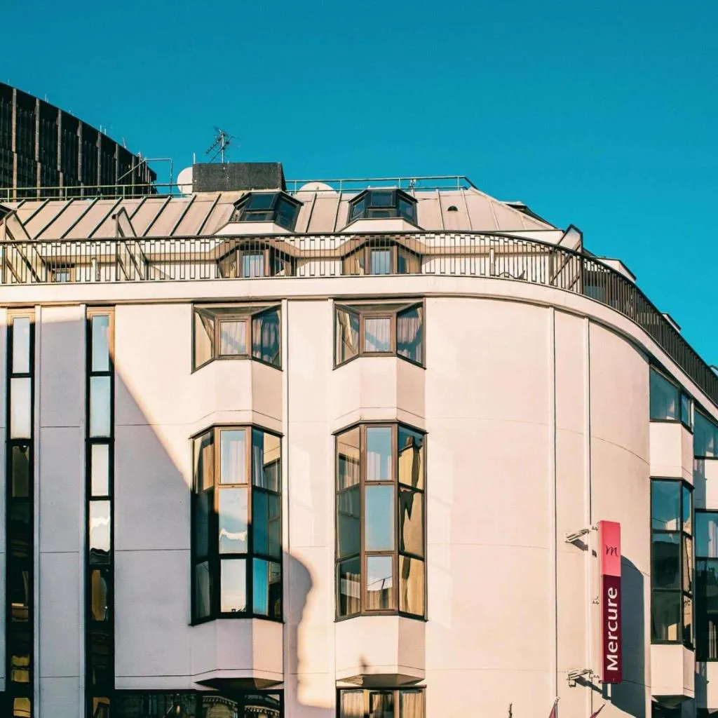 Photograph of Mercure Paris Centre Gare Montparnasse