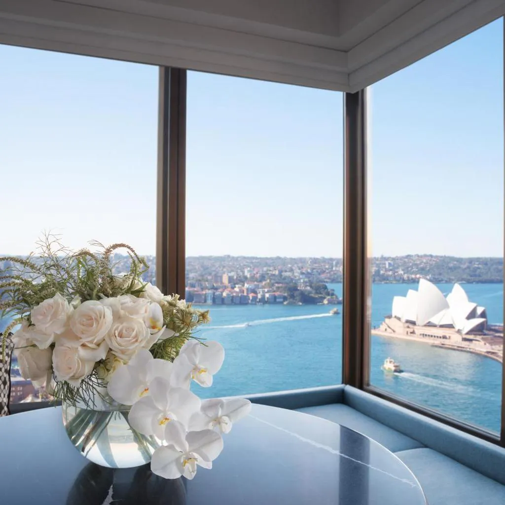 Photograph of Four Seasons Hotel Sydney