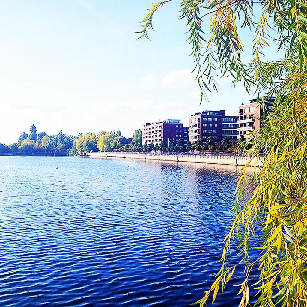 Photograph of Apartments Rummelsburger Bucht am Ostkreuz