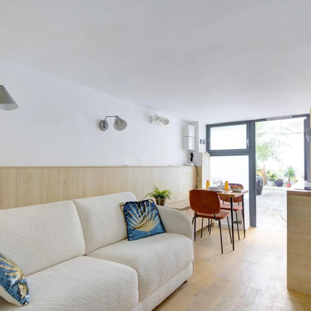 Photograph of 204 Suite Coco - Superb apartment in Paris