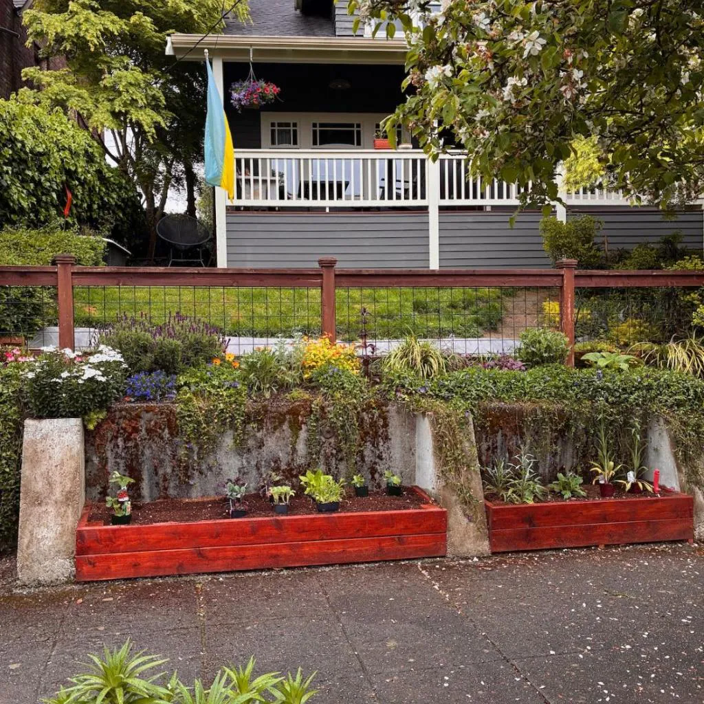 Photograph of Cool Apartment in vibrant Seattle neighborhood