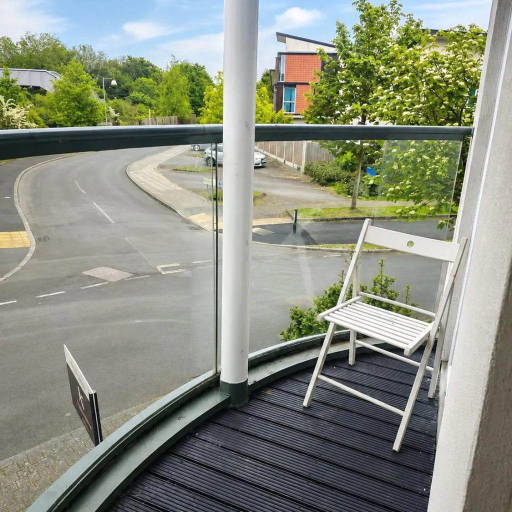 Photograph of Manchester 4 Bedroom property sleeps 7 Near Etihad and co op live