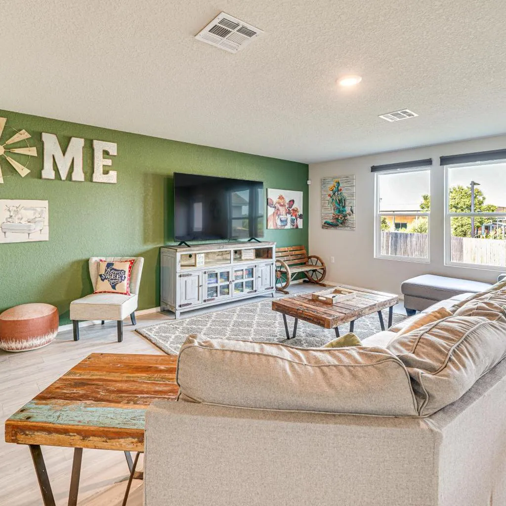Photograph of 10 Mi to Dtwn: Spacious San Antonio Home!