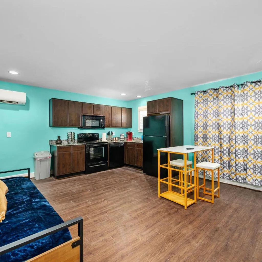 Photograph of Sleek 1BR Retreat Near NRG and Med Center