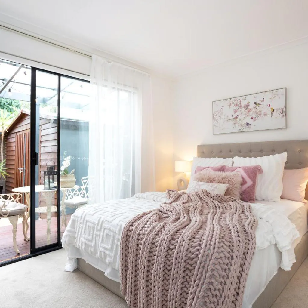 Photograph of Cozy Private Entire Pet Friendly 1BR Home in Bentleigh Walk to Train, Shops,Cafes & Park