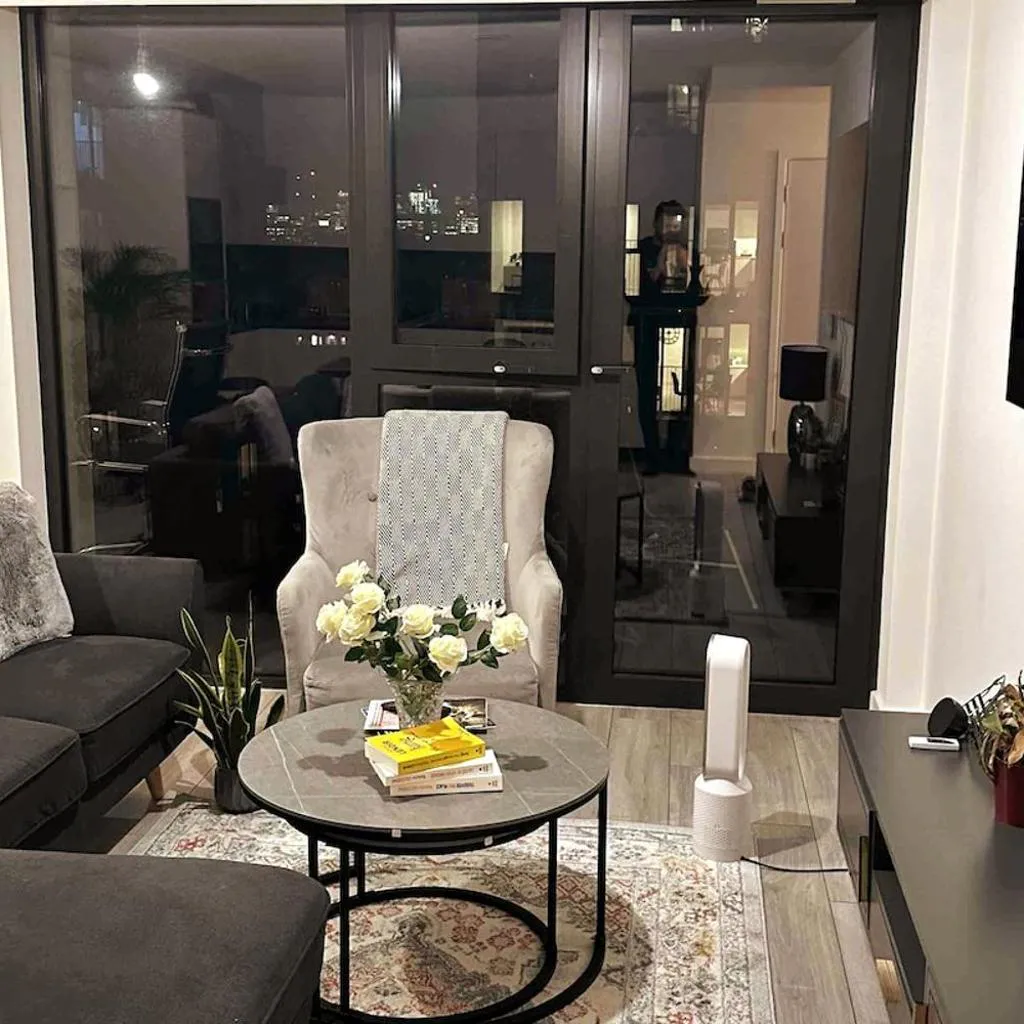 Photograph of Bright & Cozy Central Apartment