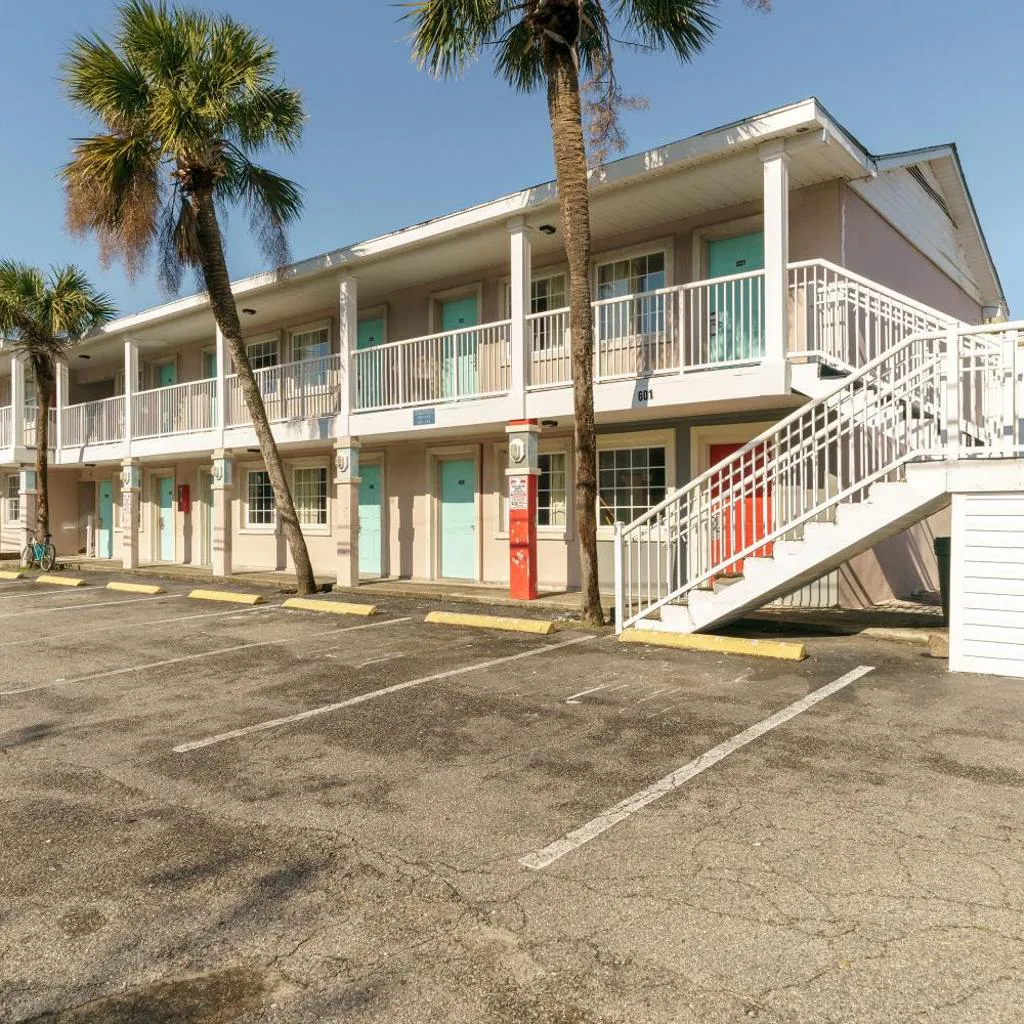 Photograph of OYO Hotel Myrtle Beach Kings Hwy