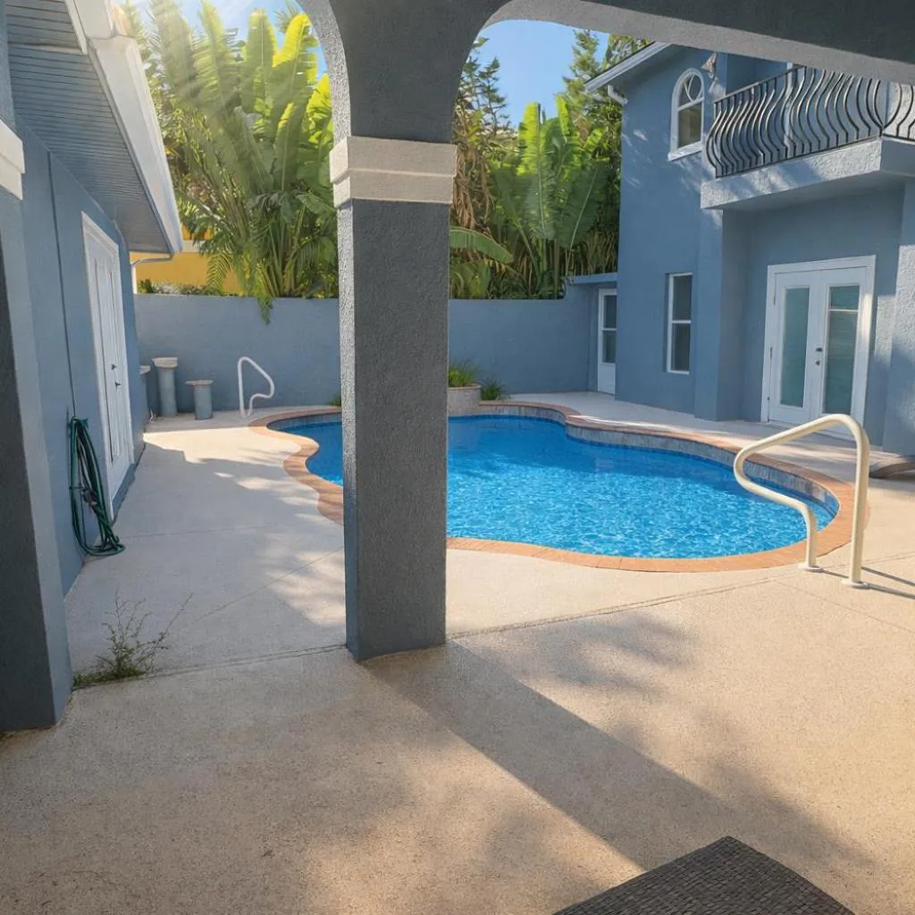 Photograph of Modern Sunshine House, waterfront, heated pool