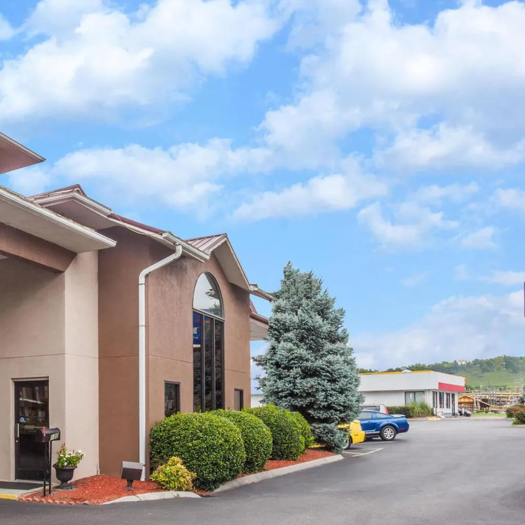 Photograph of Baymont by Wyndham Pigeon Forge near Island Drive