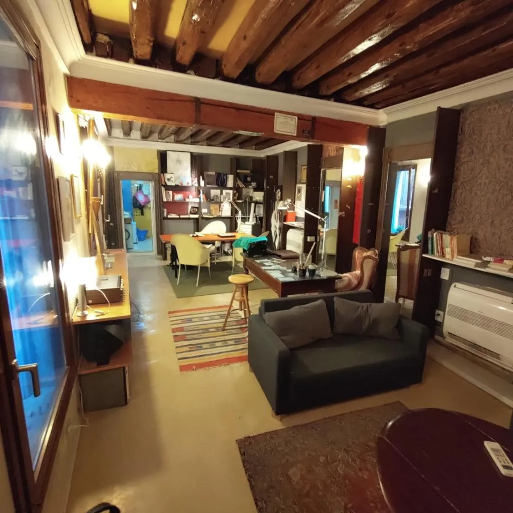 Photograph of Suite Apartment San Marco 1825