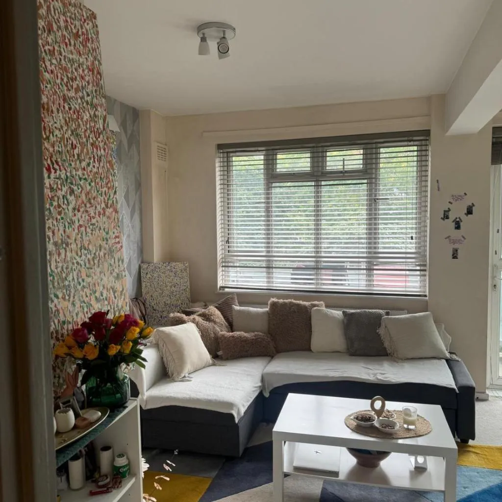 Photograph of Happy One Bedroom apartment