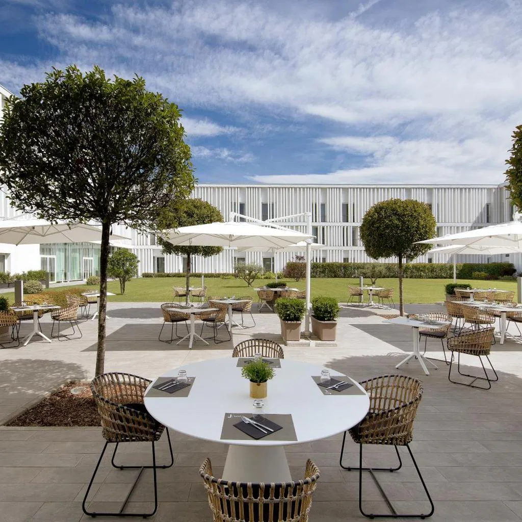 Photograph of J Hotel