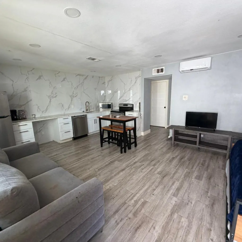 Photograph of Sleek Central Houston 1BR, Steps from Everything