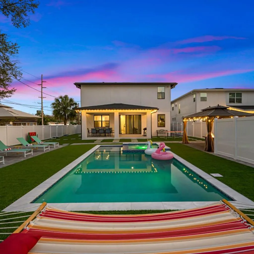 Photograph of Luxe Tampa Villa with Pool Spa Game Room and More Sleeps 19 Plus