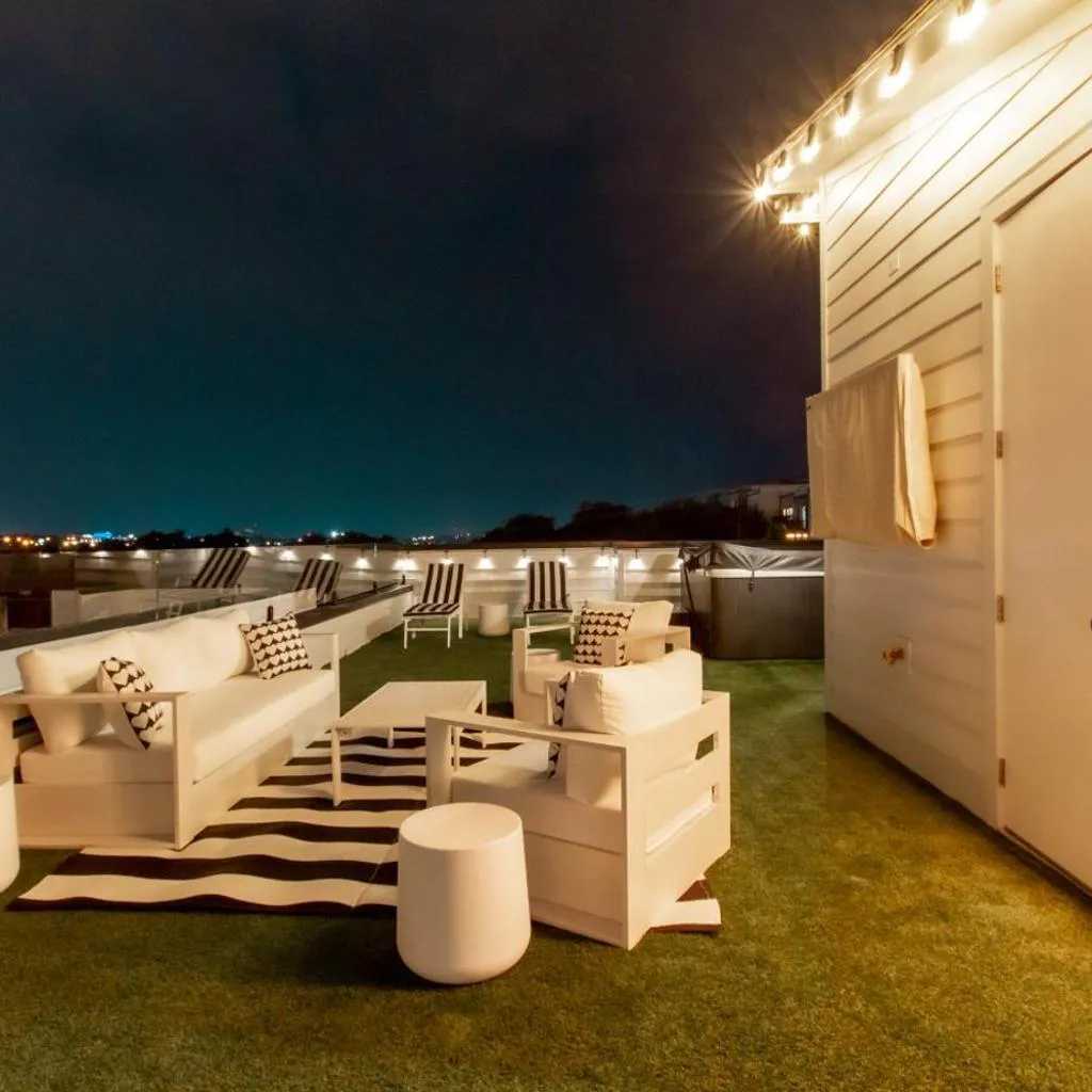 Photograph of Playmate Lounge - Rooftop Hot Tub Game Room