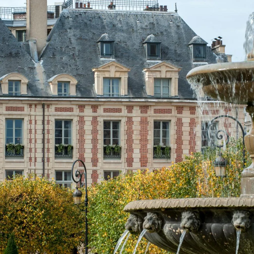 Photograph of Cour des Vosges - Evok Collection