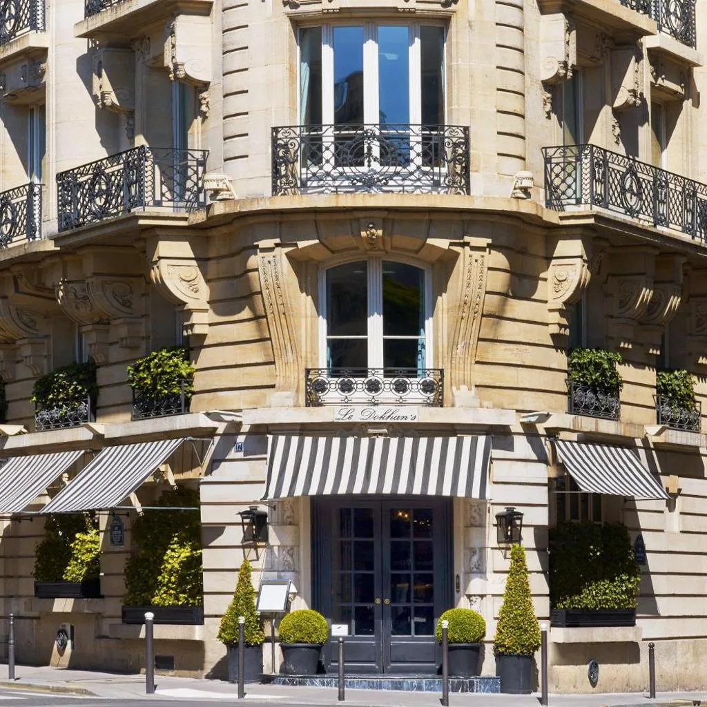 Photograph of Le Dokhan's Paris Arc de Triomphe, a Tribute Portfolio Hotel